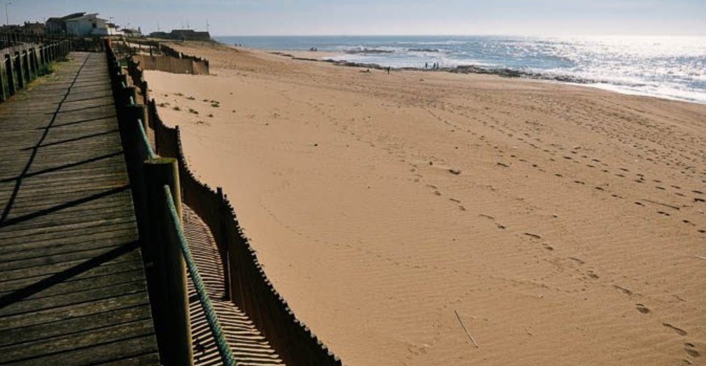 Praia de Angeiras, Portugal
